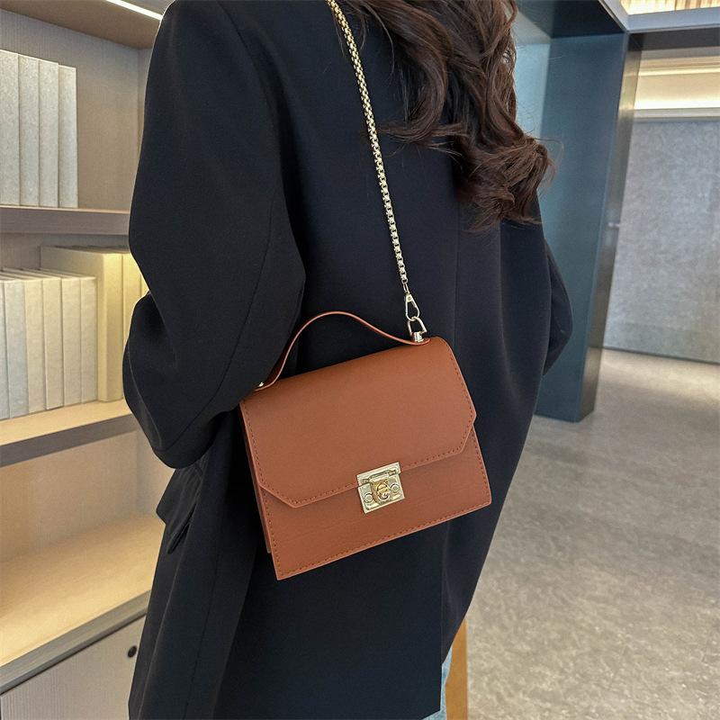 Simple and fashionable bag 2025 new summer casual solid color crocodile pattern small square bag casual messenger shoulder bag