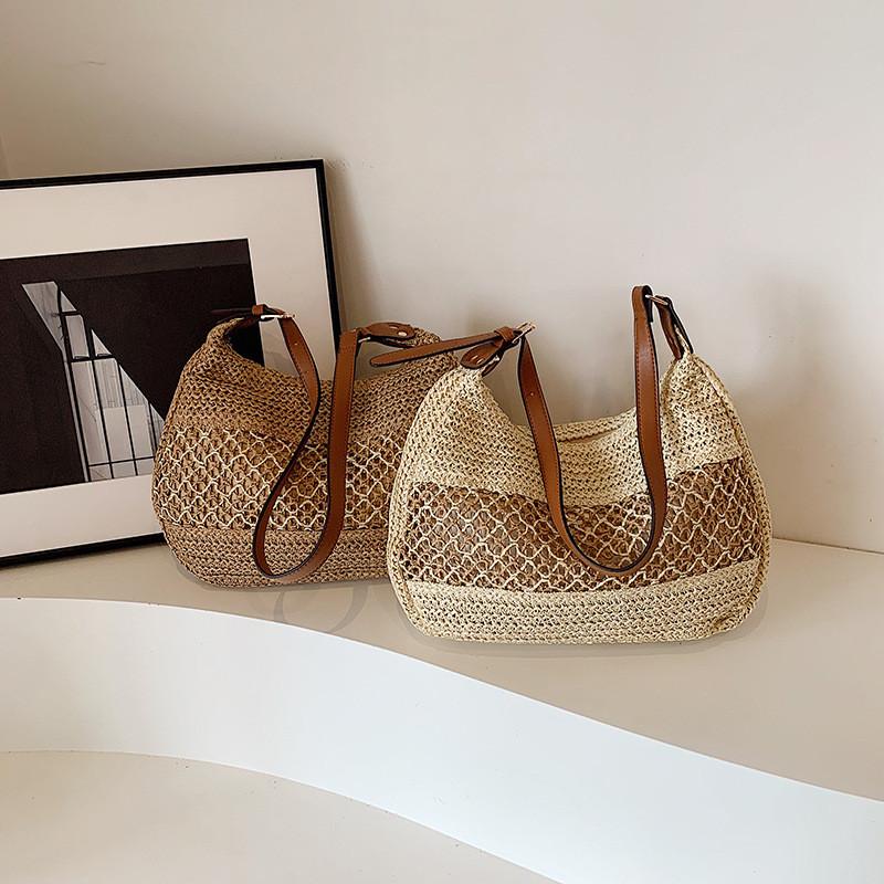 Casual Straw Shoulder Bag With Polyester Lining For Spring Outfits