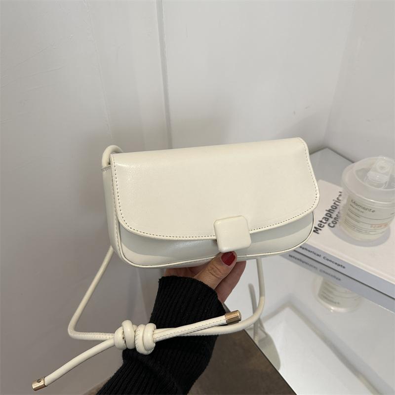 Fashion Versatile Temperament Women's Bag New Simple Casual Shoulder Bag Solid Color Flip Simple Messenger Small Square Bag