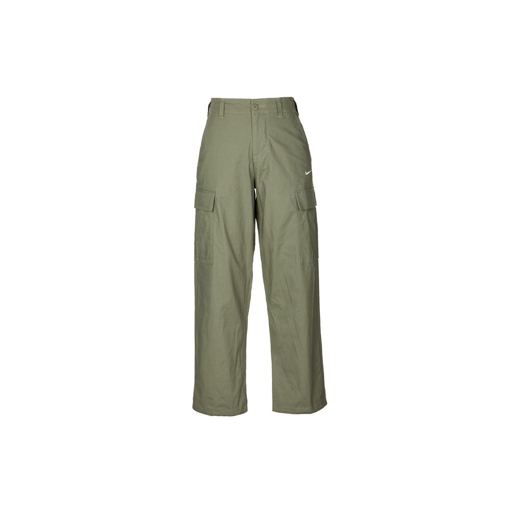 Nike Robuste Cargo-Hose mit hohem Bund und großen Taschen Herrenhosen Olivgrün FD0402-222