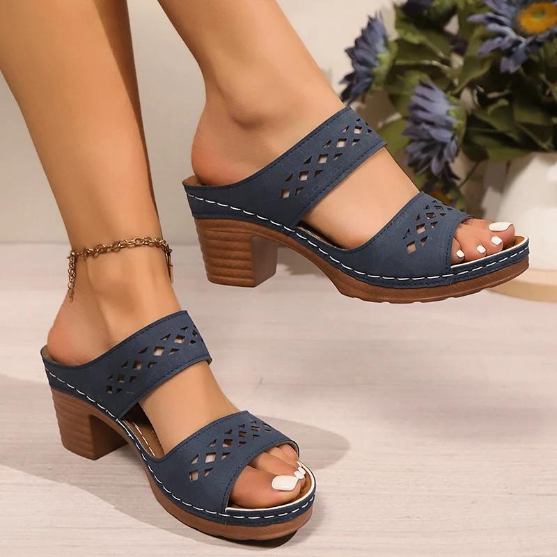 Fashion Black Hollow Out High Heels Sandals Women 2025 Summer Casual Beach Slippers Woman Lightweight Thick Heeled Non Slip Flip Flops