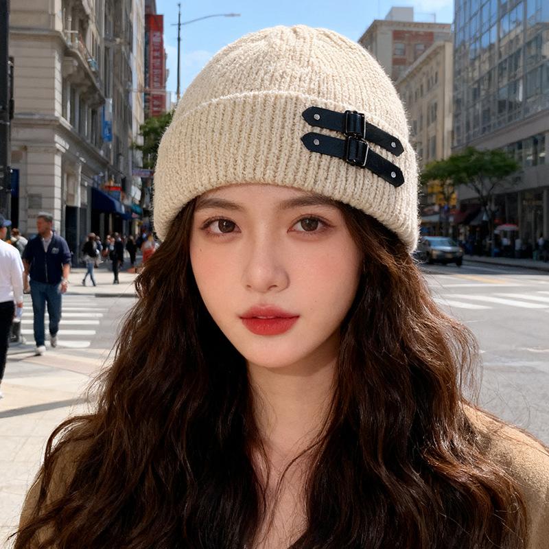 American Leather Buckle Knitted Cold Hat for Men and Women In Autumn and Winter Small Versatile Wool Hat Warm and Cold Hat