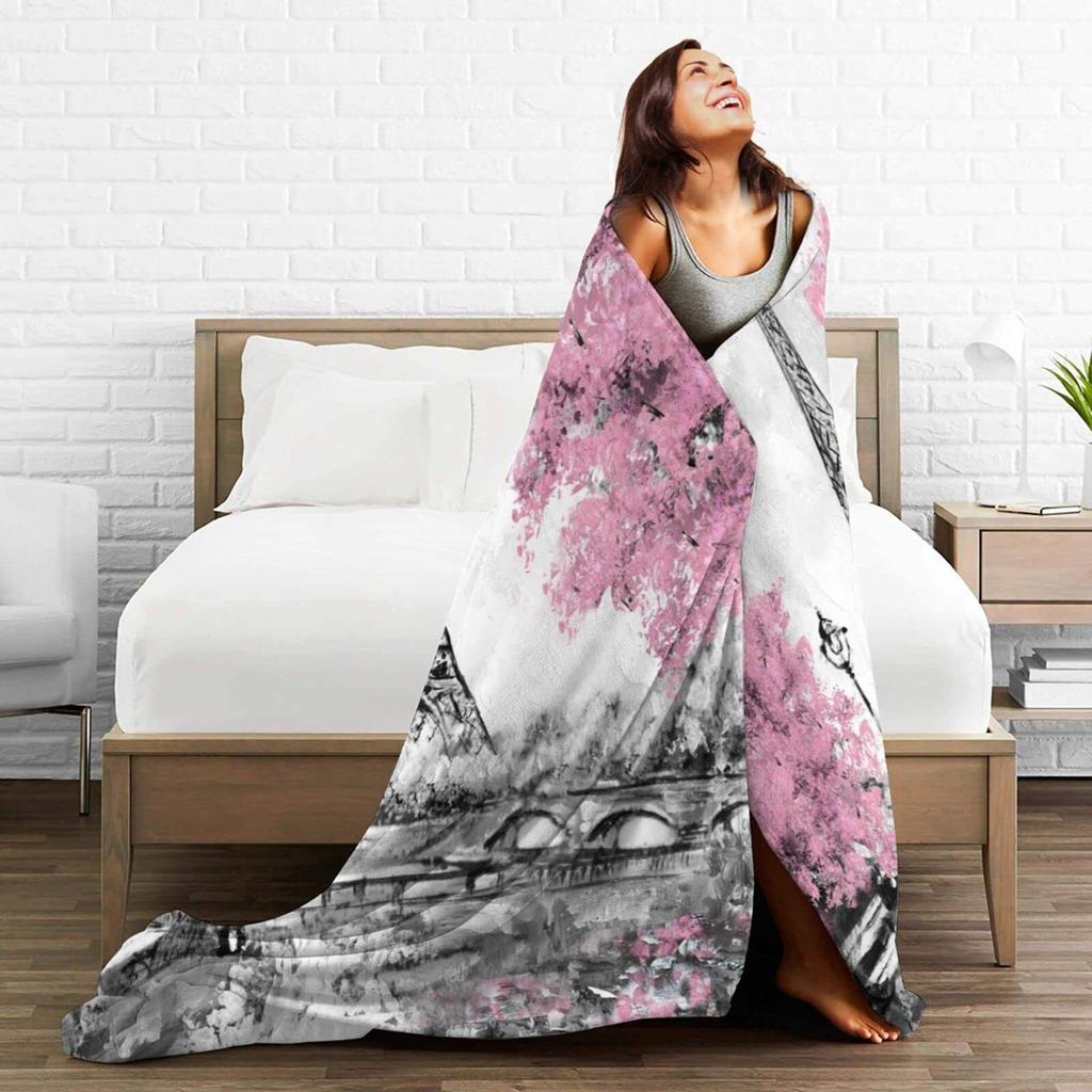 Eiffel Tower in Paris Printed Blanket for Sofa Bed Travel Camping Living Room Office Conditioning Blanket for All Seasons Gifts
