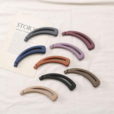 Matte Banana Clip