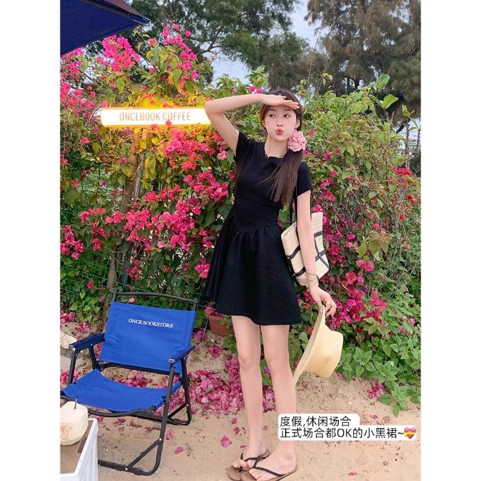 

Heart encounter French Hepburn style black short dress women s summer commute high waist A word thin dress One size fits all чёрный