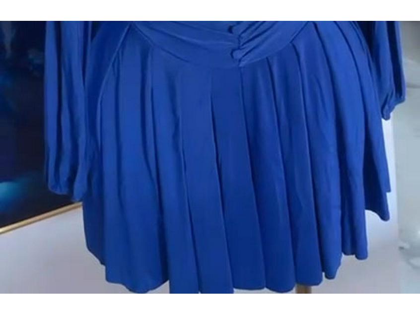 Women's French Style V-Neck Pleated Dress with Waist-Cinching Long Sleeves