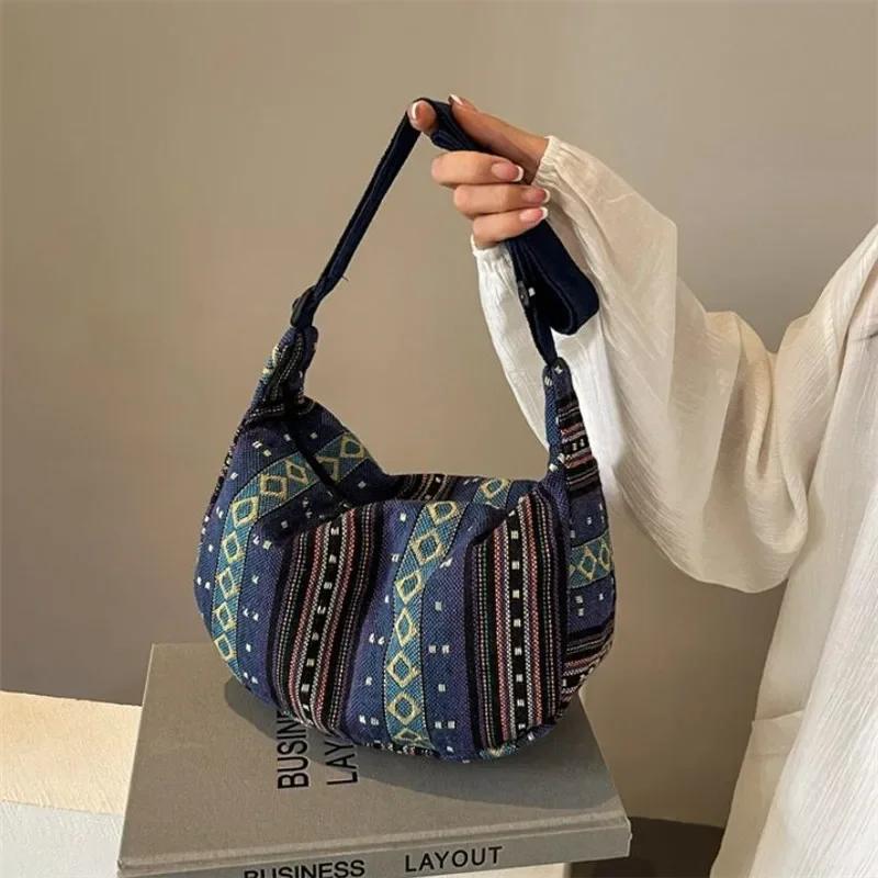 Borsa a tracolla stile tribale, Pieghevole a tracolla con chiusura a zip, Fantasia a righe, Tema bandiera Fodera bordata dipinta Lavabile a mano