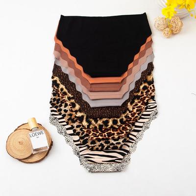 Europe Seamless Ice Silk Leopard Print Mid-Waist Plus Size Women's Thongs - Sexy & Comfortable