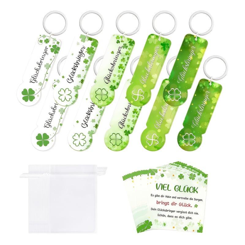 

30Pcs Four Leaf Clover Lucky Charm Keychain Set with Blessing Cards and Gift Bags for St Patricks Day Party Favors 30pieces/set
