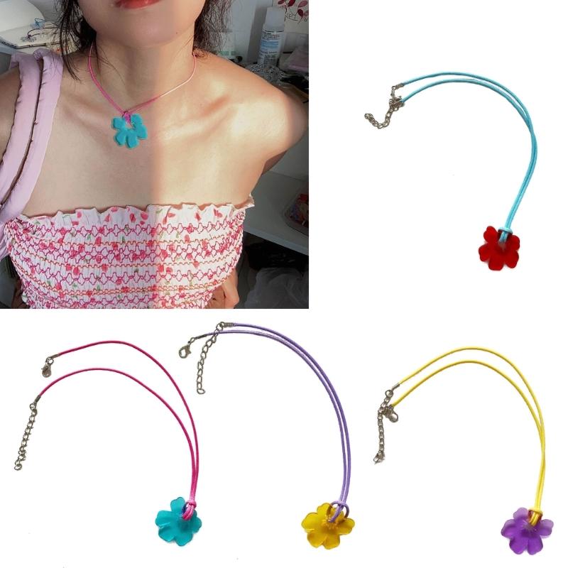 Hollow Flower Charm Necklace Acrylic Flower Necklace Adjustable Flower Pendant Necklaces Jewelry for Womens Girls