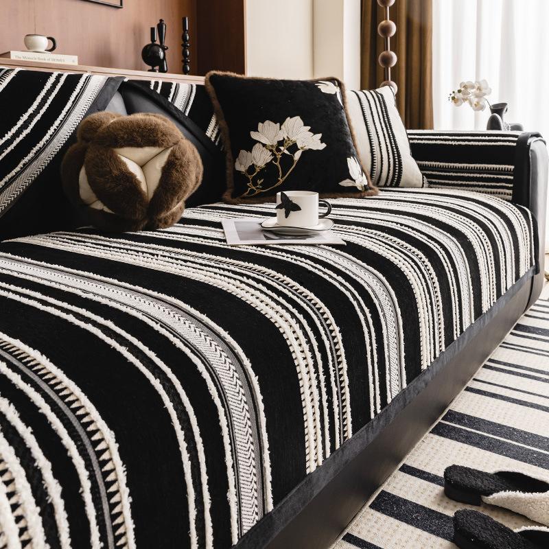 

Sofa Cushion Non-Slip Retro Four-Season Universal Medium And Ancient Style Straight Row Sofa Seat Cushion Cover Cloth High-End Sofa Cover Towel 70*70cm