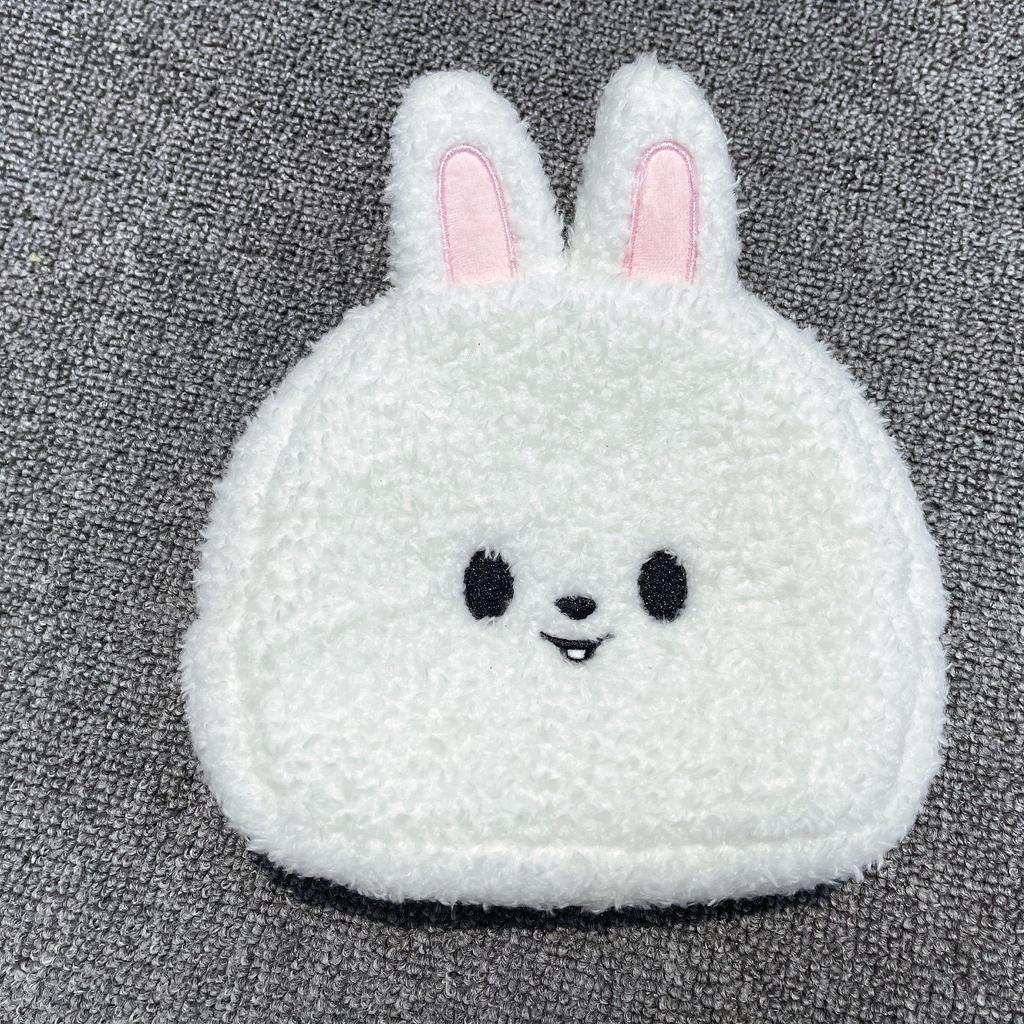 Pochette Usine de Chocolat LoveStay de SKZ - Trousse de Toilette Moelleuse