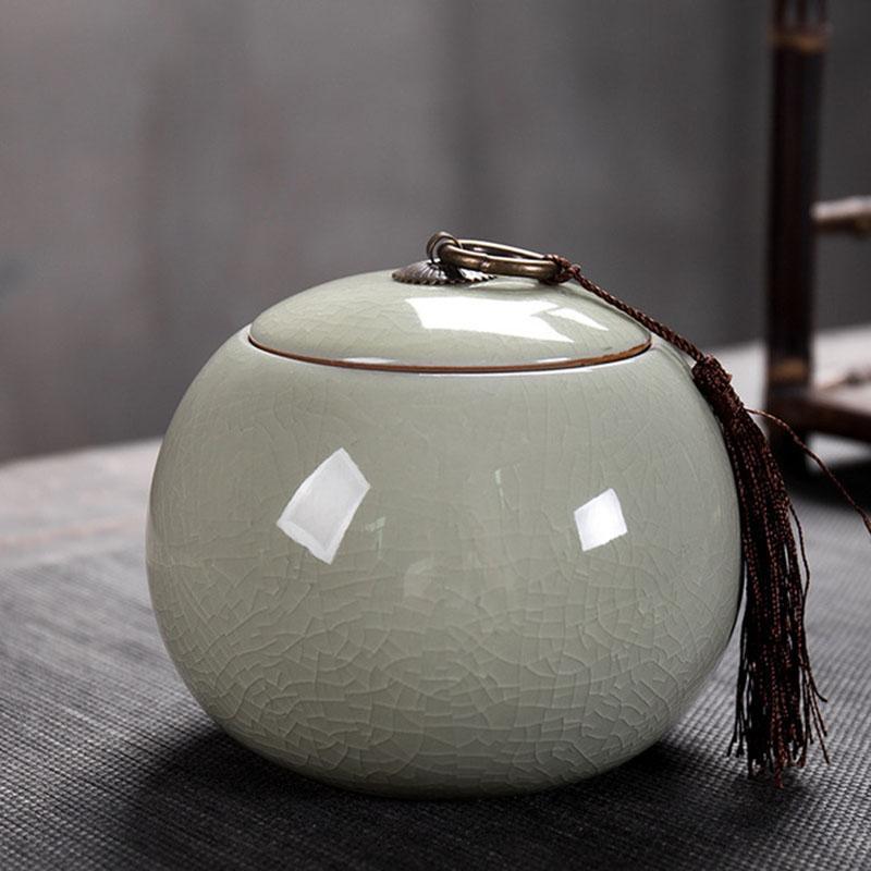 Porcelain Tea Canister Big Size Sealed Storage Tea Box Jar Tea Caddy White Color Ceramic Crafts Chinese Style Teaware Home Decor
