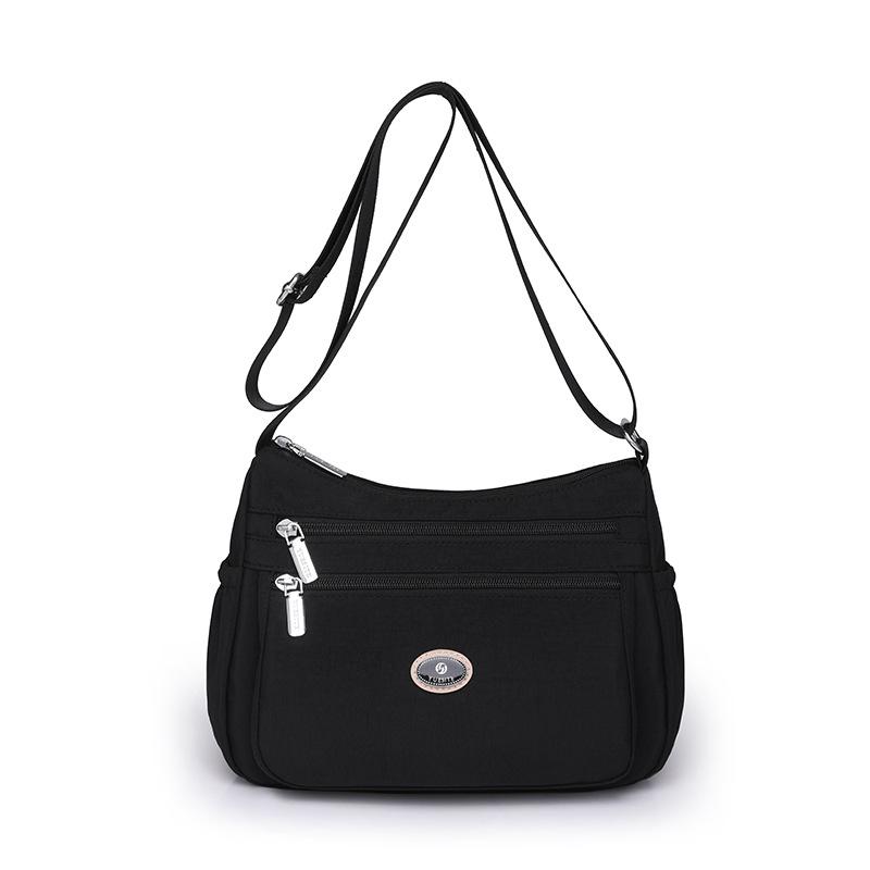 Bag 2025 new shoulder messenger bag nylon bag casual dumpling bag women's bag trend light luxury