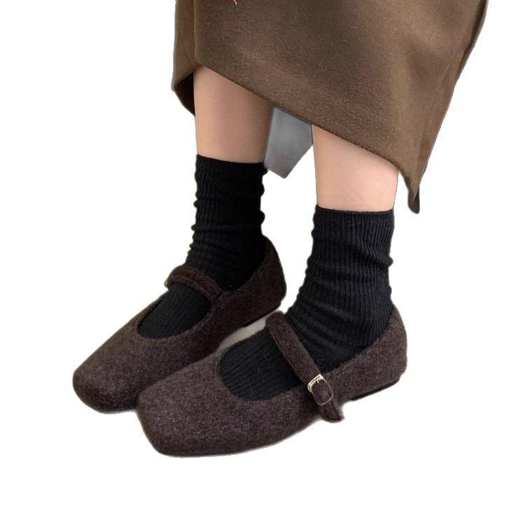 French outer wear Mary shallow mouth single shoes autumn new retro temperament flat beanie shoes