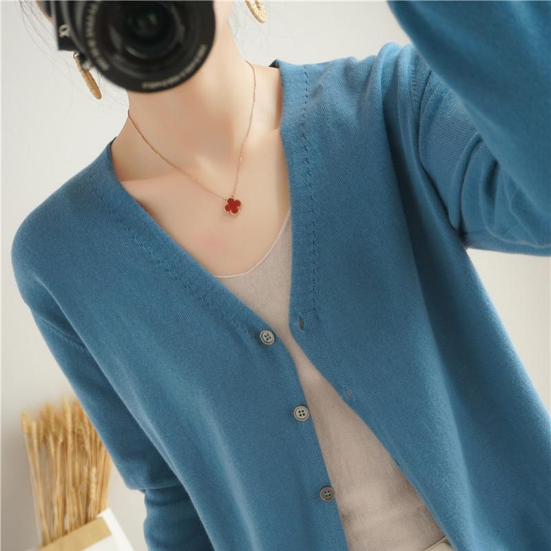 Women s Beige V-Neck Knit Cardigan Button Detail Lightweight Casual Outerwear L синий