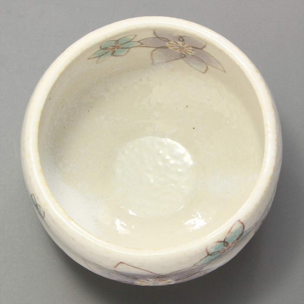 Mino Ware Yutatsu Bowl Tea Clematis Design Made in Japan (with Tray) 503-03