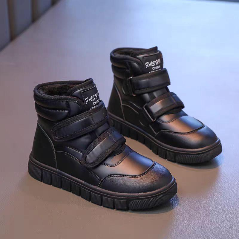 Dívčí bavlněné boty zima 2025 nové sametové studentské kotníkové boty dětské teplé zateplené velké bavlněné boty dívčí sněhule