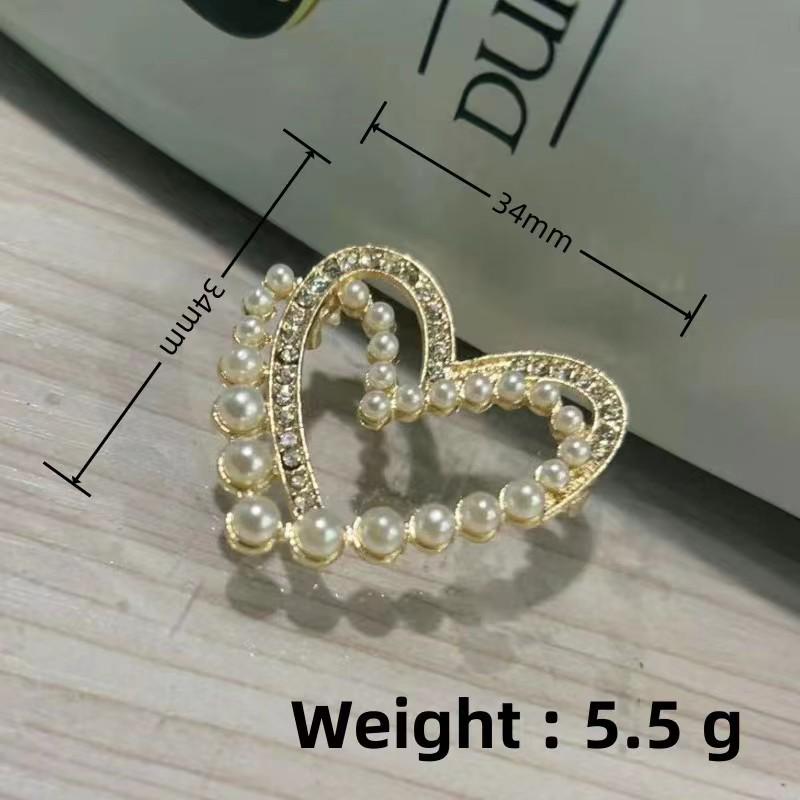 European & American Rhinestone Retro Gypsophila Eight-Pointed Star Brooch for Sweaters & Scarves