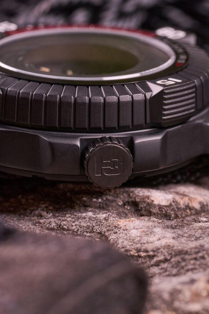 Tracer P99 Iris Tactical Limited Edition 300 Swiss Gray Watch, pieces, Made, 9031902, Men's,