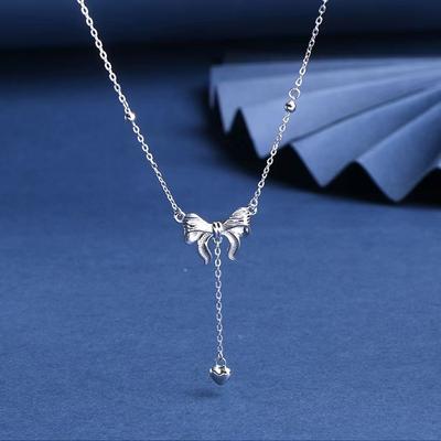 Collier Princesse Évasion du Nouvel An Mode Femme Pendentif Personnalisé Gland Nœud Papillon Chaîne Ras du Cou INS Petite Foule