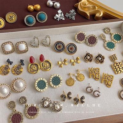 Vintage Parel Geometrische Oorbellen voor Dames - Retro Hong Kong Stijl, Lichte Luxe, High-End Gevoel
