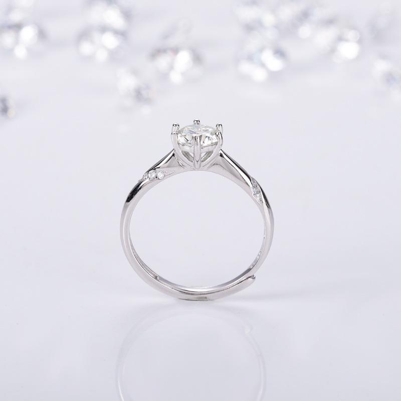 Ash Princess Moissanite Wedding Ring: S925 Sterling Silver, One Carat, Six-Prong, Fashionable Inlaid Confession Style.