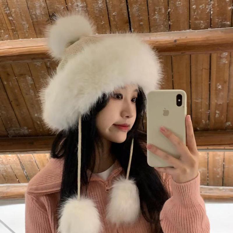 Damen Rote Bommel Strick Lei Feng Mütze - Warmer Samt, Modische Ohrenschutz Skimütze für Weihnachten & Neujahr.