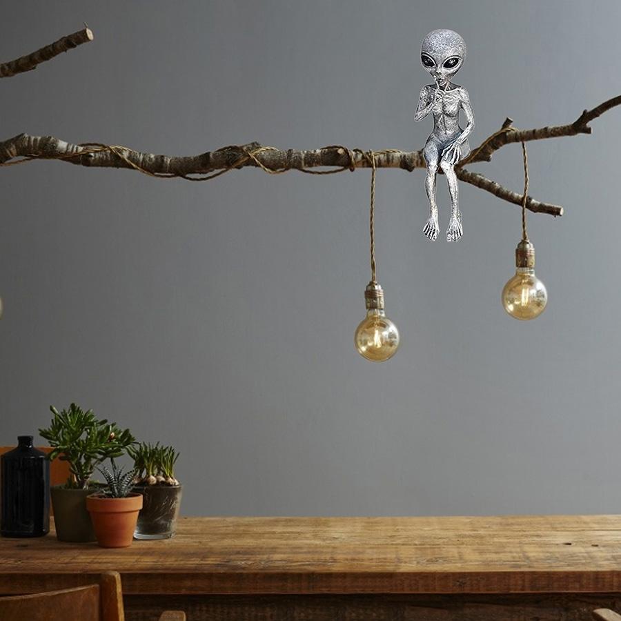 1Pcs Resin For Alien Statue Ornaments For Martians Garden Figurine Set For Home Indoor Outdoor Decoration