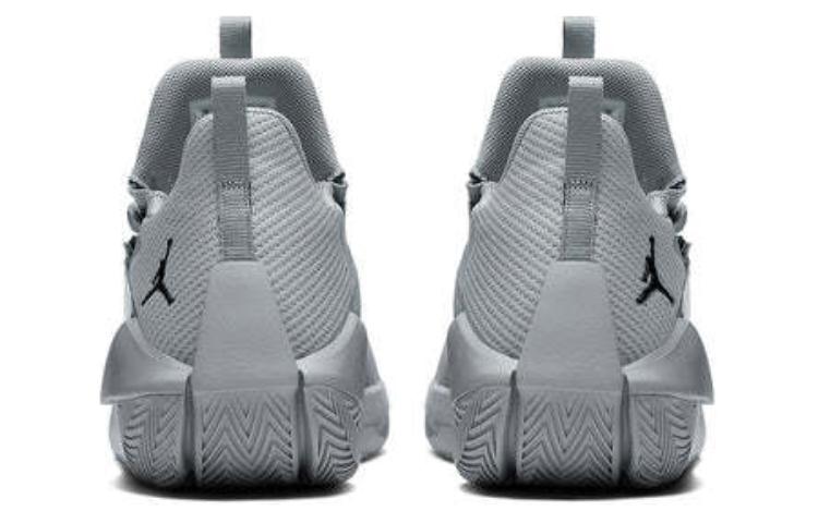 Herren Sneaker Air Jordan Jumpman Hustle Light Smoke Grey