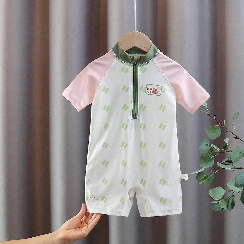 

Quick-Drying Cute Cartoon Print Swimsuit for Girls - Sunscreen & UV Protection Size 130 (Height ~120cm)