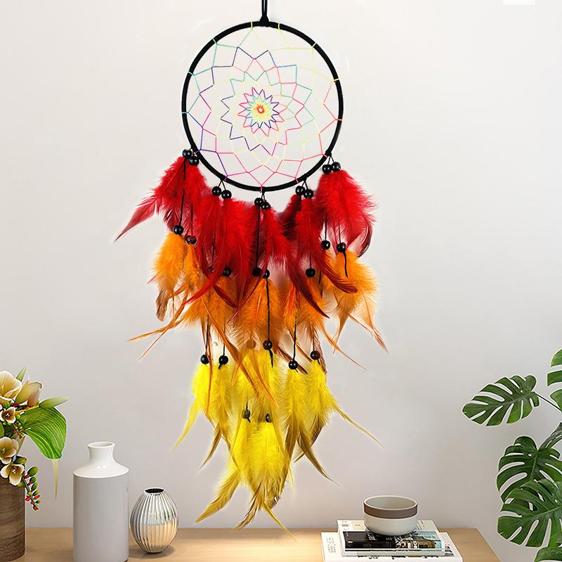 

Яскраві Пір яні Ловці Снів Підвісні Прикраси Креативні Рукодільні Вітряні Дзвіночки Декорації для Спальні Вітальні Святкові Подарунки