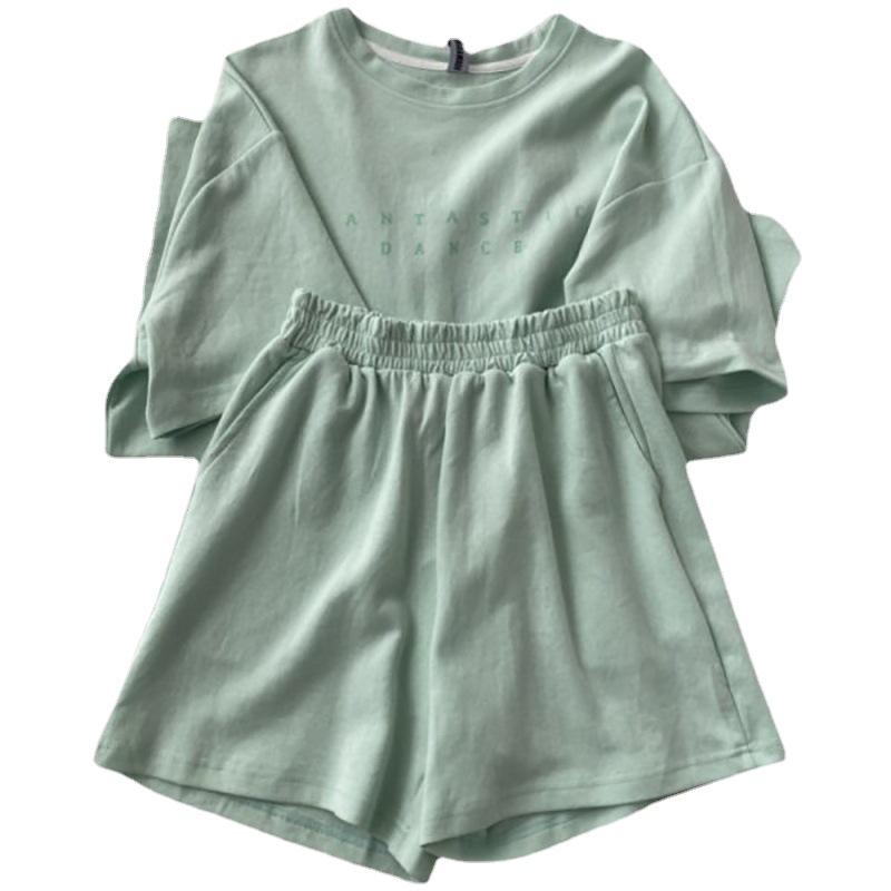 

Женский свободный комплект из двух предметов для отдыха, спортивная футболка с круглым вырезом и короткими рукавами и буквенным принтом на весну и лето 2XL