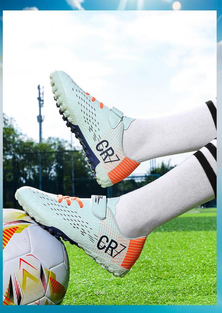 Scarpe da Calcio Giovanili Multicolore Co-branded CR7 - Tomaia in PU Resistente all'Usura, Design Avvolgente per Allenamento e Competizione