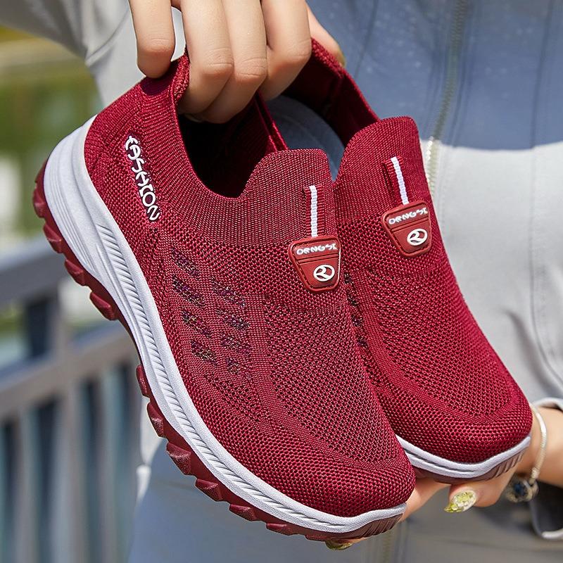 Shoes women's summer fly-woven single shoes women's shoes soft soles are not tired, one pedal mother shoes casual shoes elderly shoes