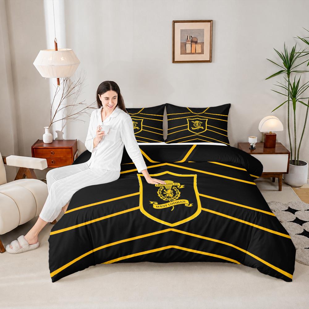 Livingston FC West Lothian Crest 3 Piece Bedding Set, Black Gold Chevron Shield Soccer Emblem Duvet Cover Set for Scottish Football Fans Gift