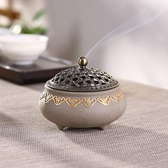 Stylish and Simple Ceramic Incense Holder with Lid, Flame-retardant Cotton Lining, and Holder for Aromatherapy, Cones, and Sticks. Easy To Clean.