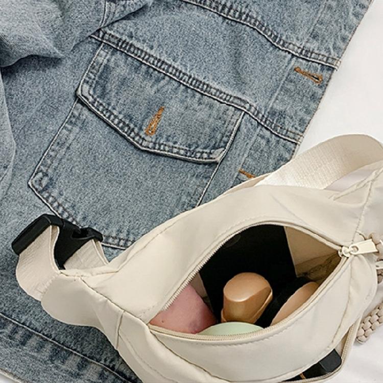 Crossbody Fanny Pack Chest Bag Belt Bag with Adjustable Strap for Men and Women