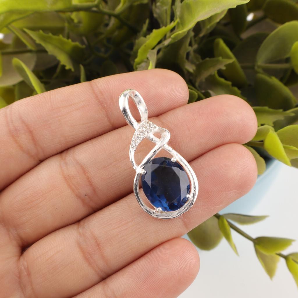 Kamień szlachetny topaz londyński niebieski Srebro próby 925 Biżuteria Cyrkonia Owalny wisiorek 1,22" CZP-13-6