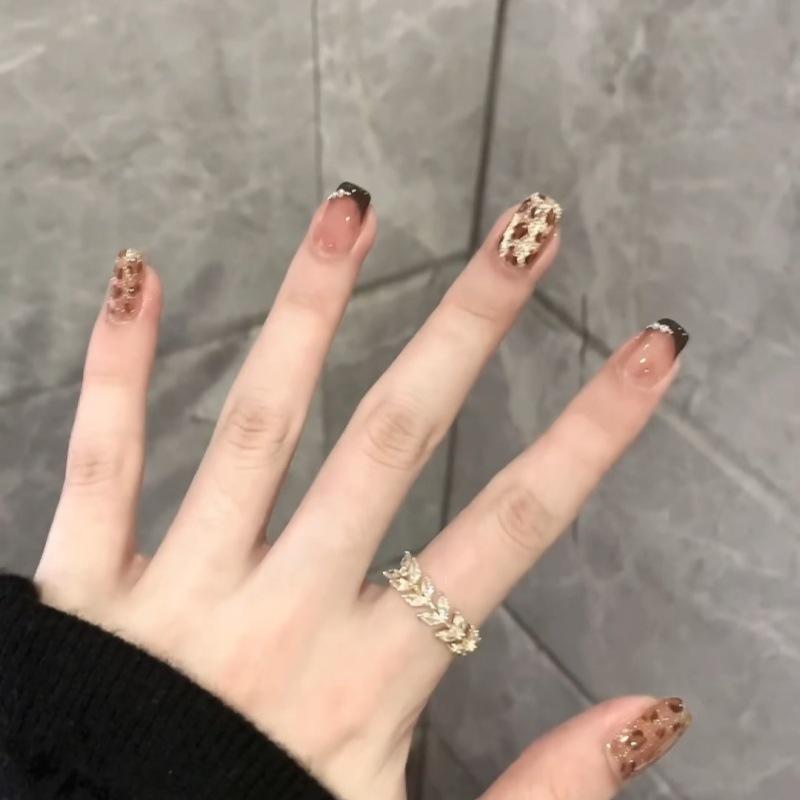 Golden Brown Cat Eye Leopard Print Press-On Nails: Spicy French Autumn Winter Whitening Handmade Luxury Fake Nail Stickers.