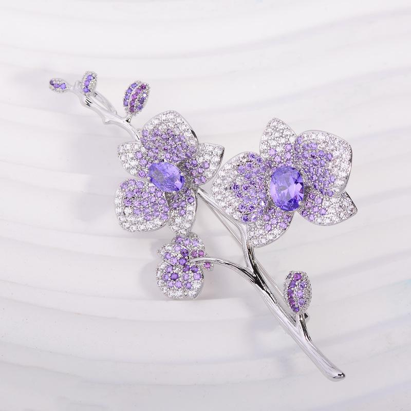 Orchid Butterfly Brooch Exquisite Floral Corsage Pin for Women Luxury Winged Bloom Jewelry Elegant Suit/Evening Gown Accessories