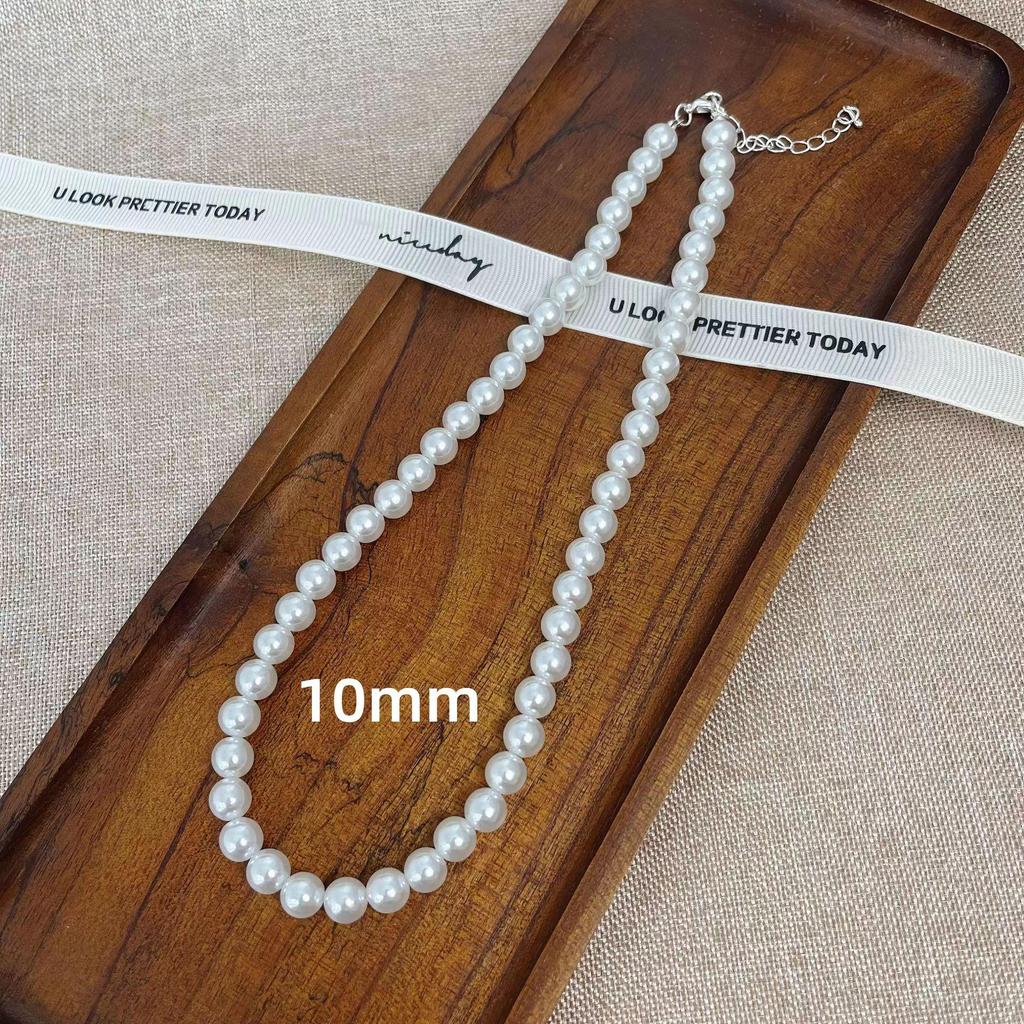 Französische leichte Luxus-Imitationsperlenkette: Elegante, vielseitige Mode-Schlüsselbeinkette für Damen