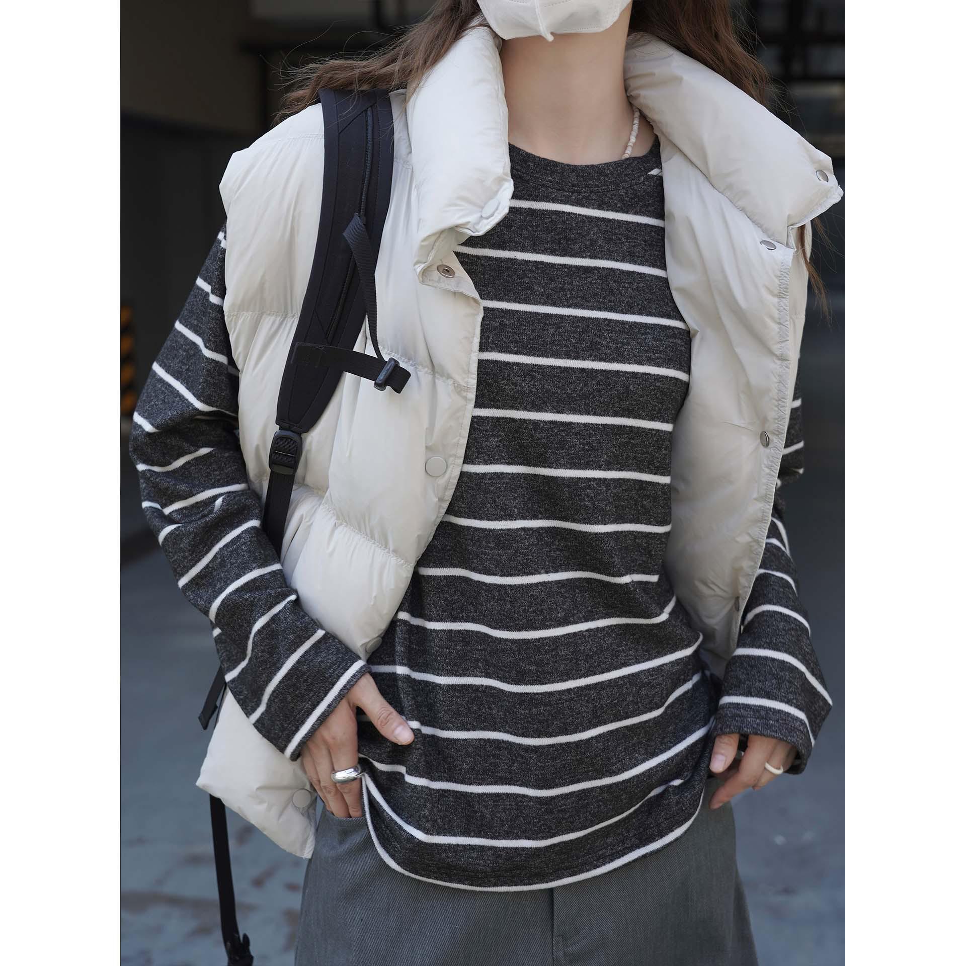Louvre Korean Oversized Striped Round Neck Knit T-shirt for Women One Size