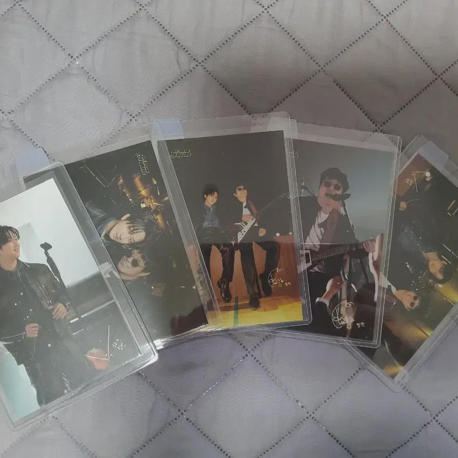 

Changbin Changwan Winner Postcard Straykids Samsung Galaxy
