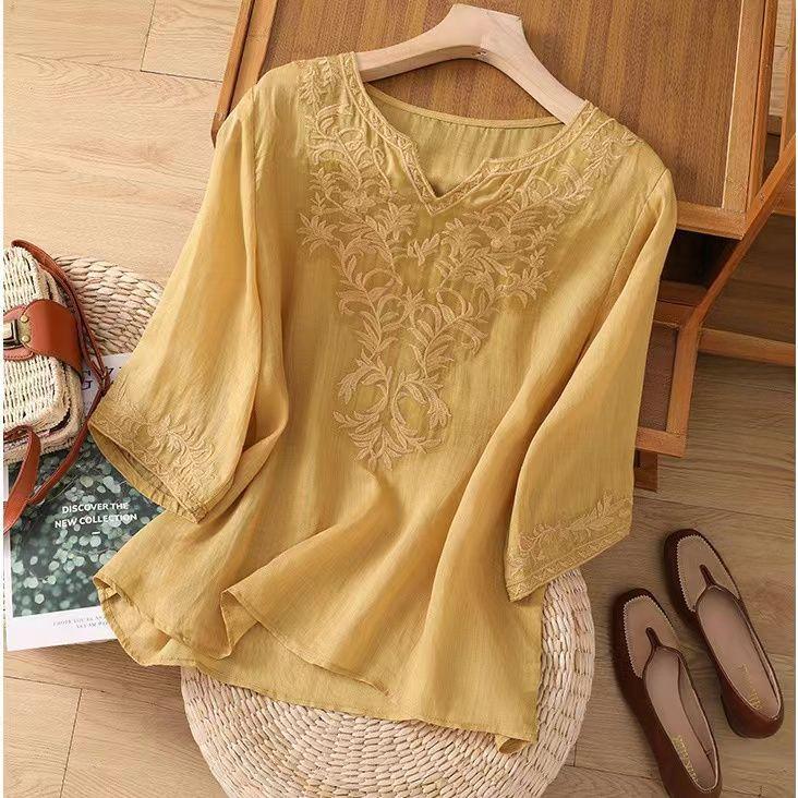 Middle-aged Mother Heavy Industry Embroidered Cotton Shirt for Women In Summer Loose Large Size Belly-covering and Slimming Pullover Cotton Top
