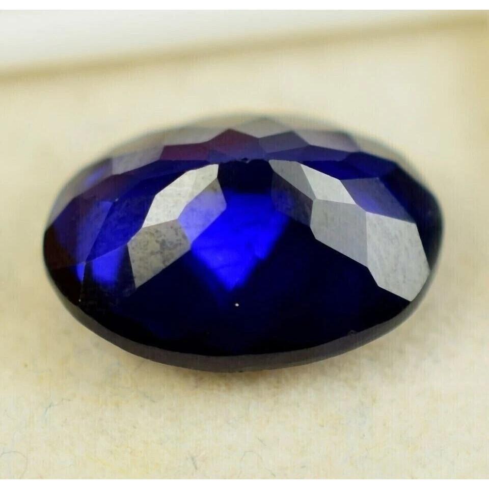 Natural Flawless Ceylon Blue Sapphire Oval Shape Certified Gemstone