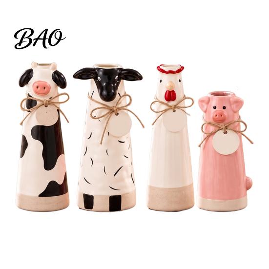 Artistic Resin Table Decoration Cute Animal Vase, Farmhouse Decorative Flower Holder for Home Hand Carved Ornaments Office Decor Pig/Cow/Sheep/Chicken