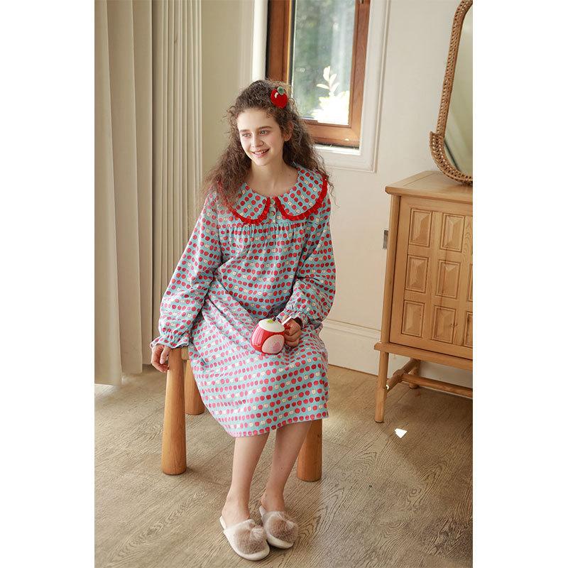 Autumn and winter new women's cotton polished loungewear sweet and cute lapel fungus edge soft and comfortable long-sleeved nightdress