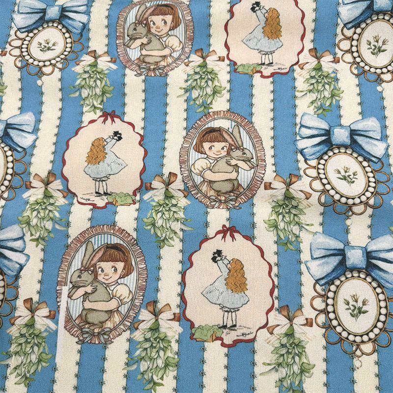 

Cartoon Mirror Girl Tablecloth Fabric Encryption Cotton Linen Fabric Printed Cloth Table Cloth Decorative Fabric Coffee Table Tablecloth Mirror Girl (encryption base) 60*120cm (lock edge)