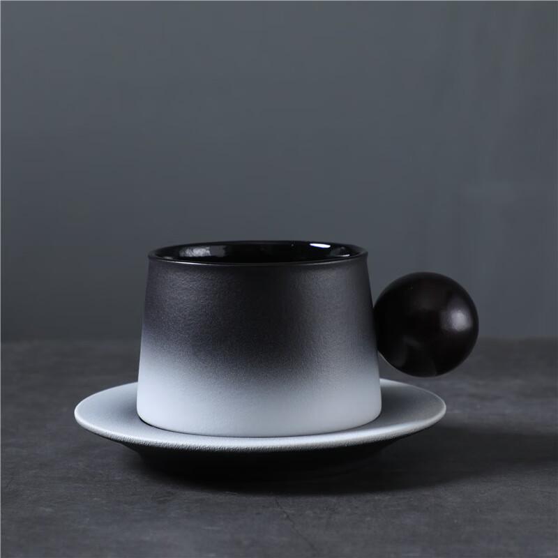 

Shangqi Light Luxury Wooden Handle Ceramic Coffee Cup & Saucer Set